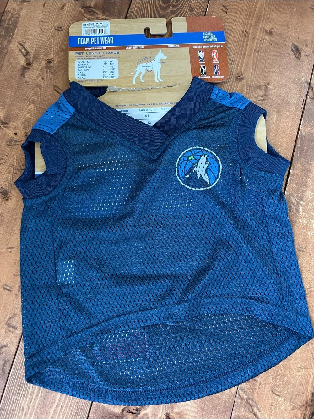 Minnesota Timberwolves Pet Jersey Medium Basketball Dog Pet Costume NWT